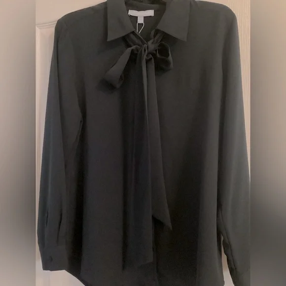 NWT Antonio Melani Navy Blue Detachable Bow Tie Long Sleeve Button Blo… - Picture 5 of 8